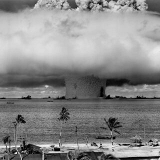 Un champignon nucléaire provoqué par l'explosion d'une bombe nucléaire - Pixabay