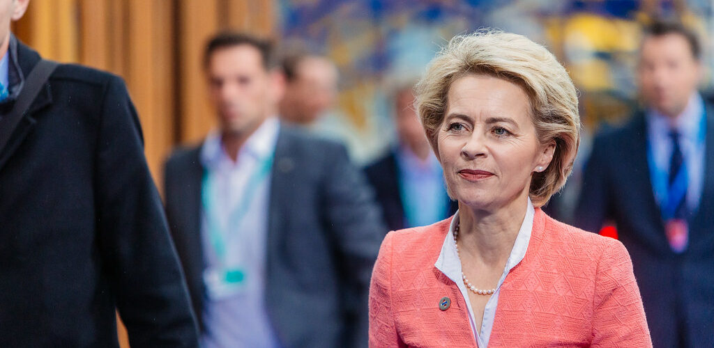 Ursula von der Leyen, présidente de la Commission européenne, très critiquée dans sa gestion de l'épidémie