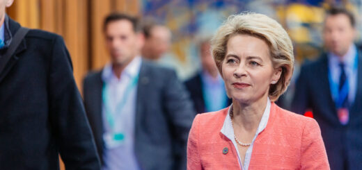 Ursula von der Leyen, présidente de la Commission européenne, très critiquée dans sa gestion de l'épidémie